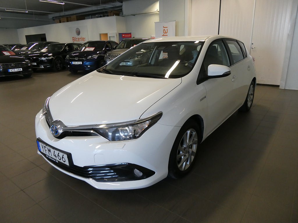 Vehicle Image 7
