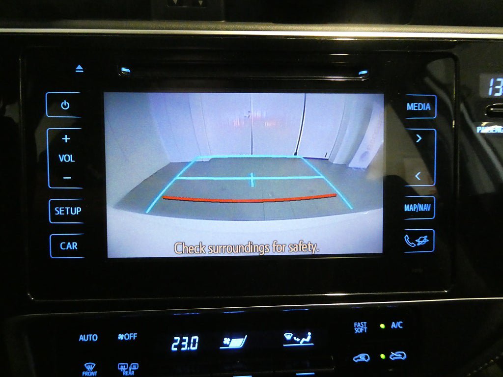 Vehicle Image 14