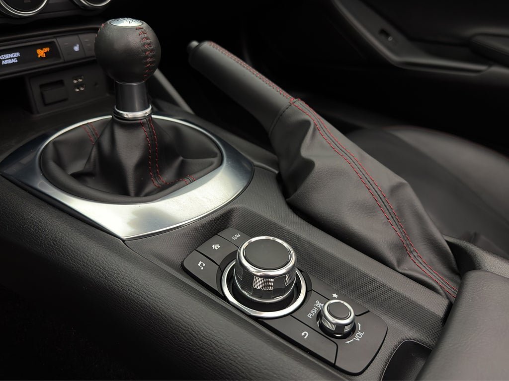 Vehicle Image 21