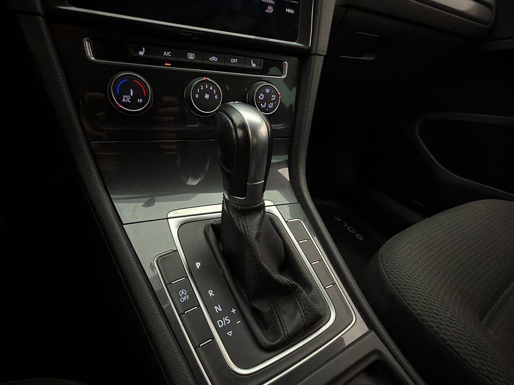 Vehicle Image 19