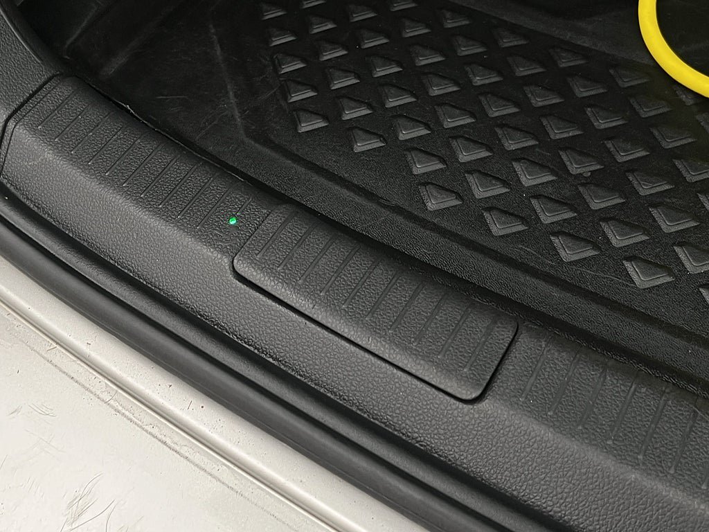 Vehicle Image 24