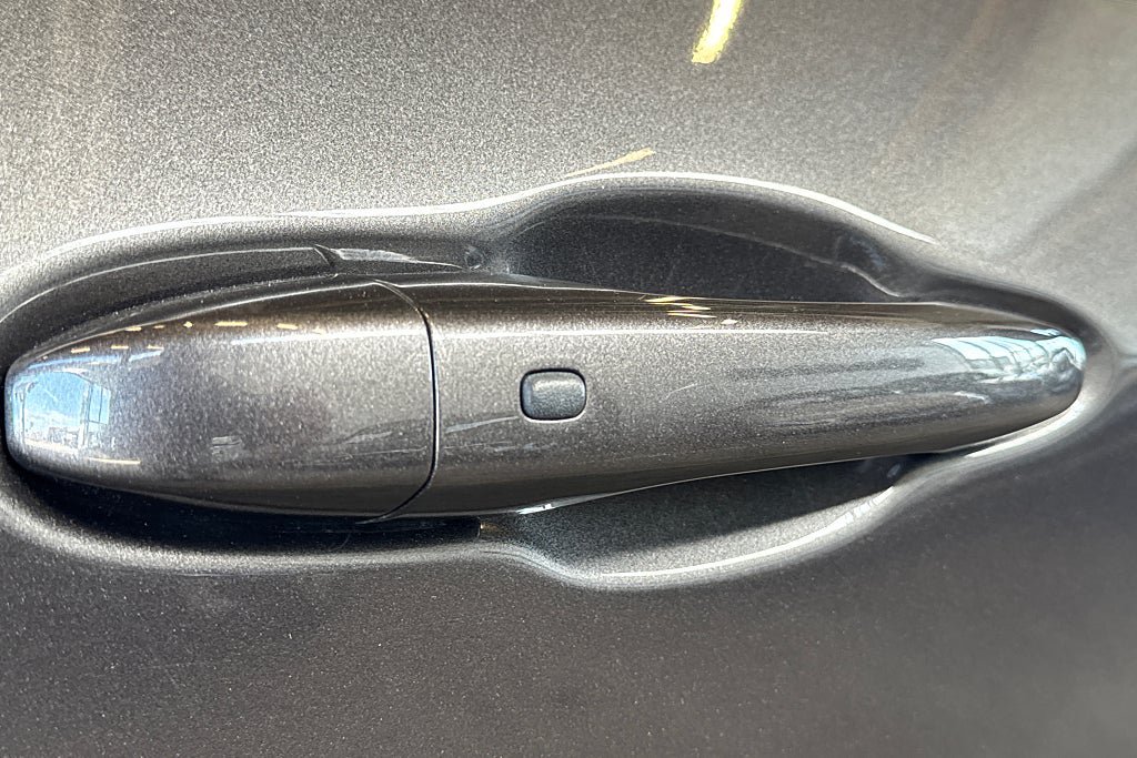Vehicle Image 24