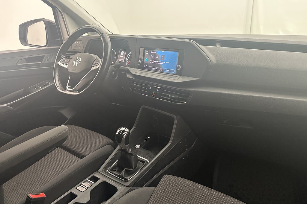 Vehicle Image 23
