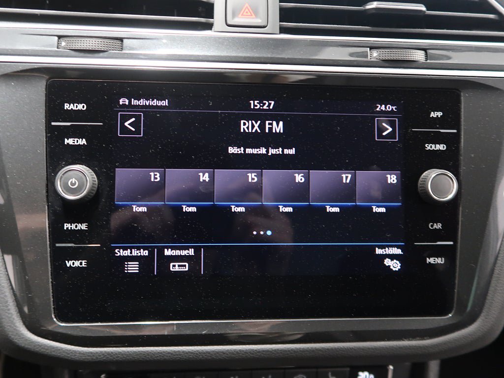 Vehicle Image 26