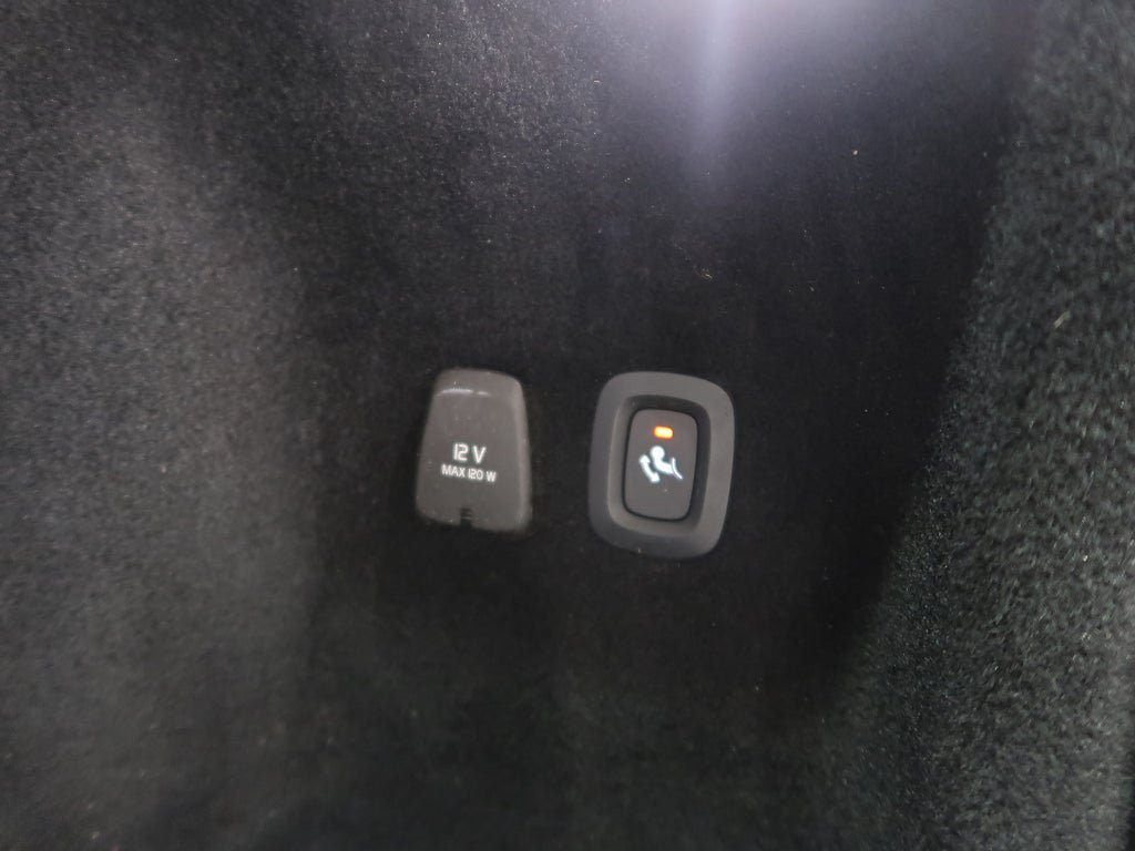 Vehicle Image 39