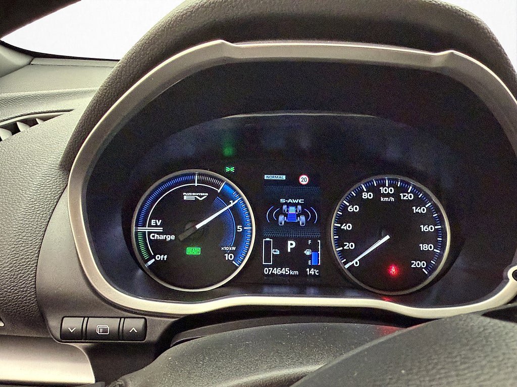 Vehicle Image 15