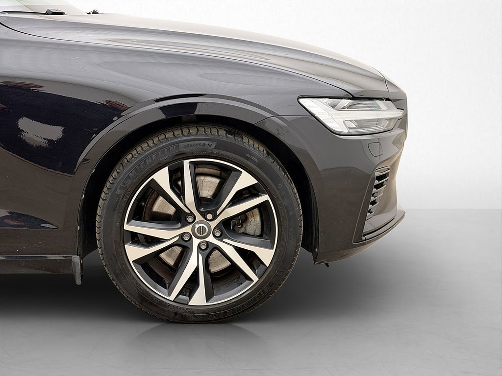 Vehicle Image 33
