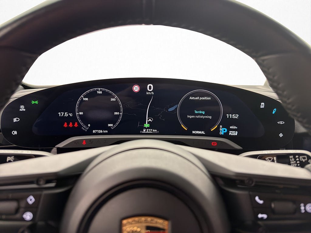 Vehicle Image 24