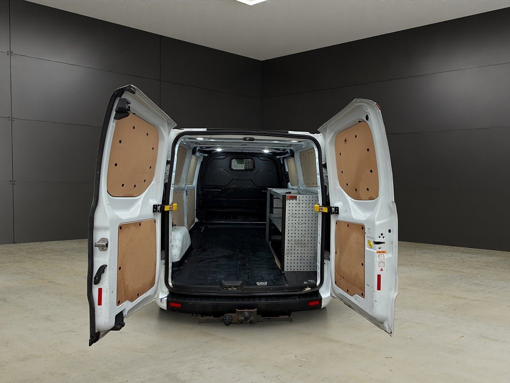 Vehicle Image 13