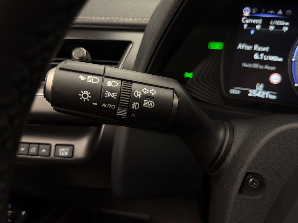 Vehicle Image 14