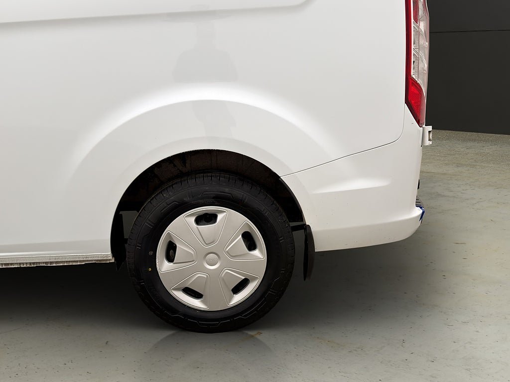 Vehicle Image 31