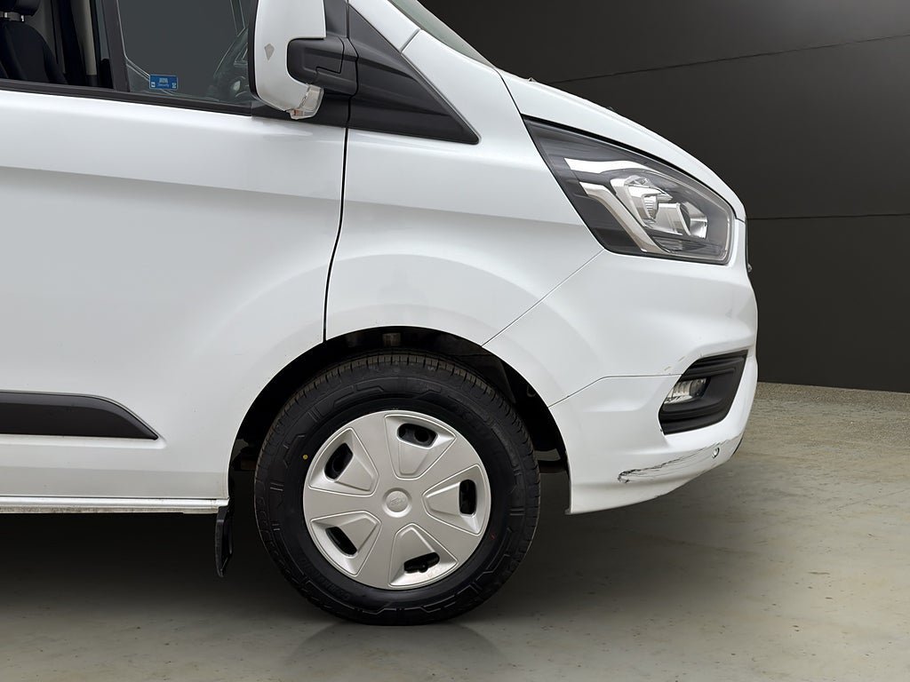 Vehicle Image 33