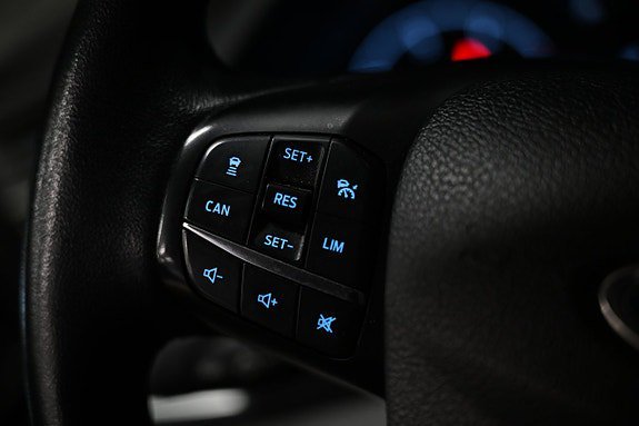 Vehicle Image 27