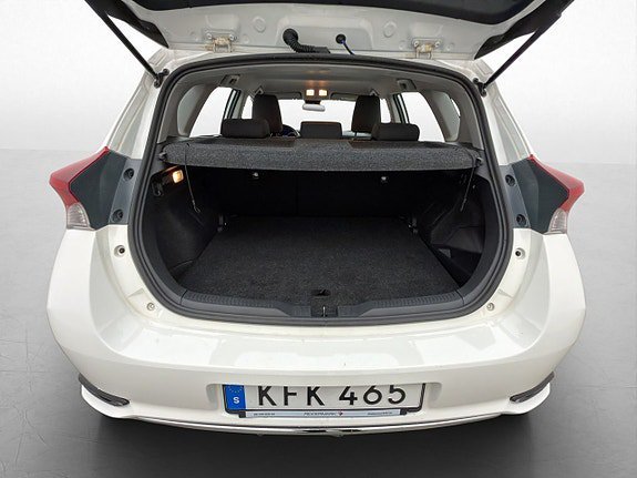 Vehicle Image 28