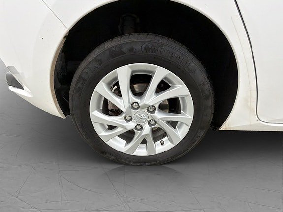 Vehicle Image 31