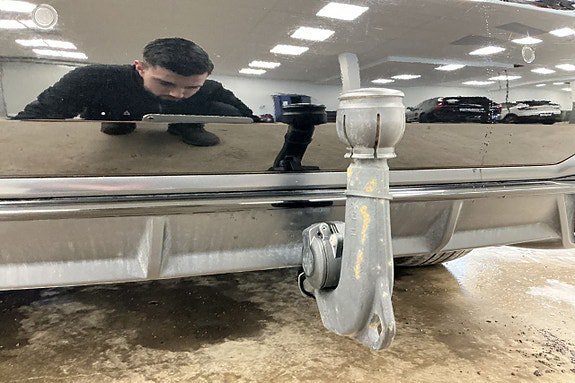 Vehicle Image 25