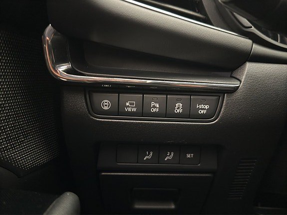Vehicle Image 27