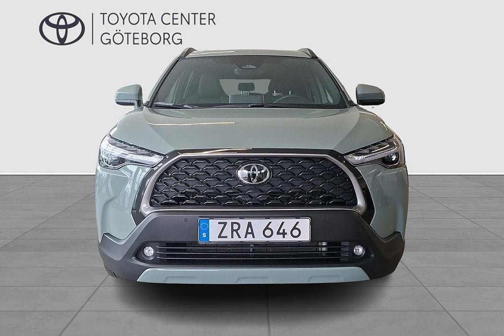 Vehicle Image 6