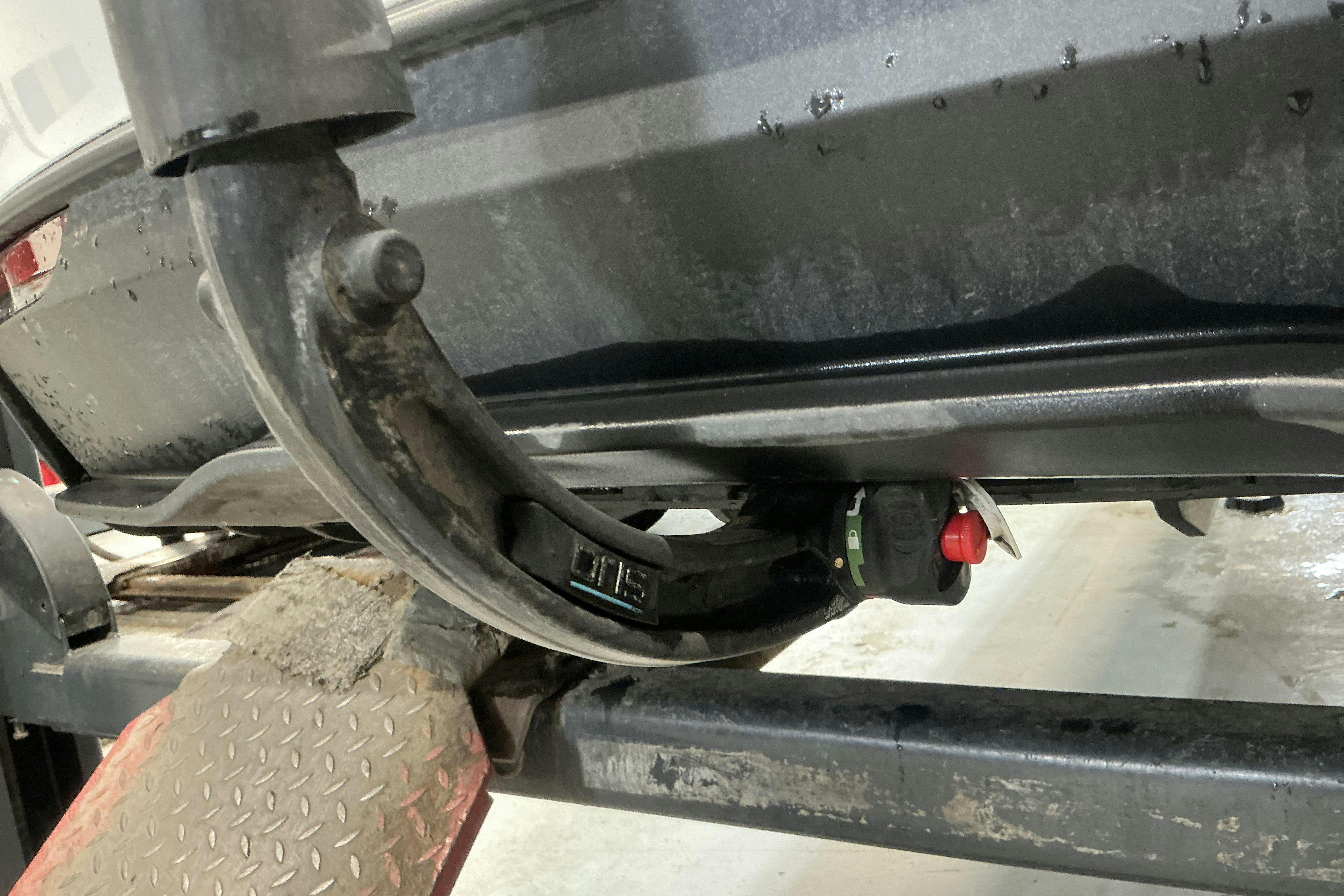 Vehicle Image 16