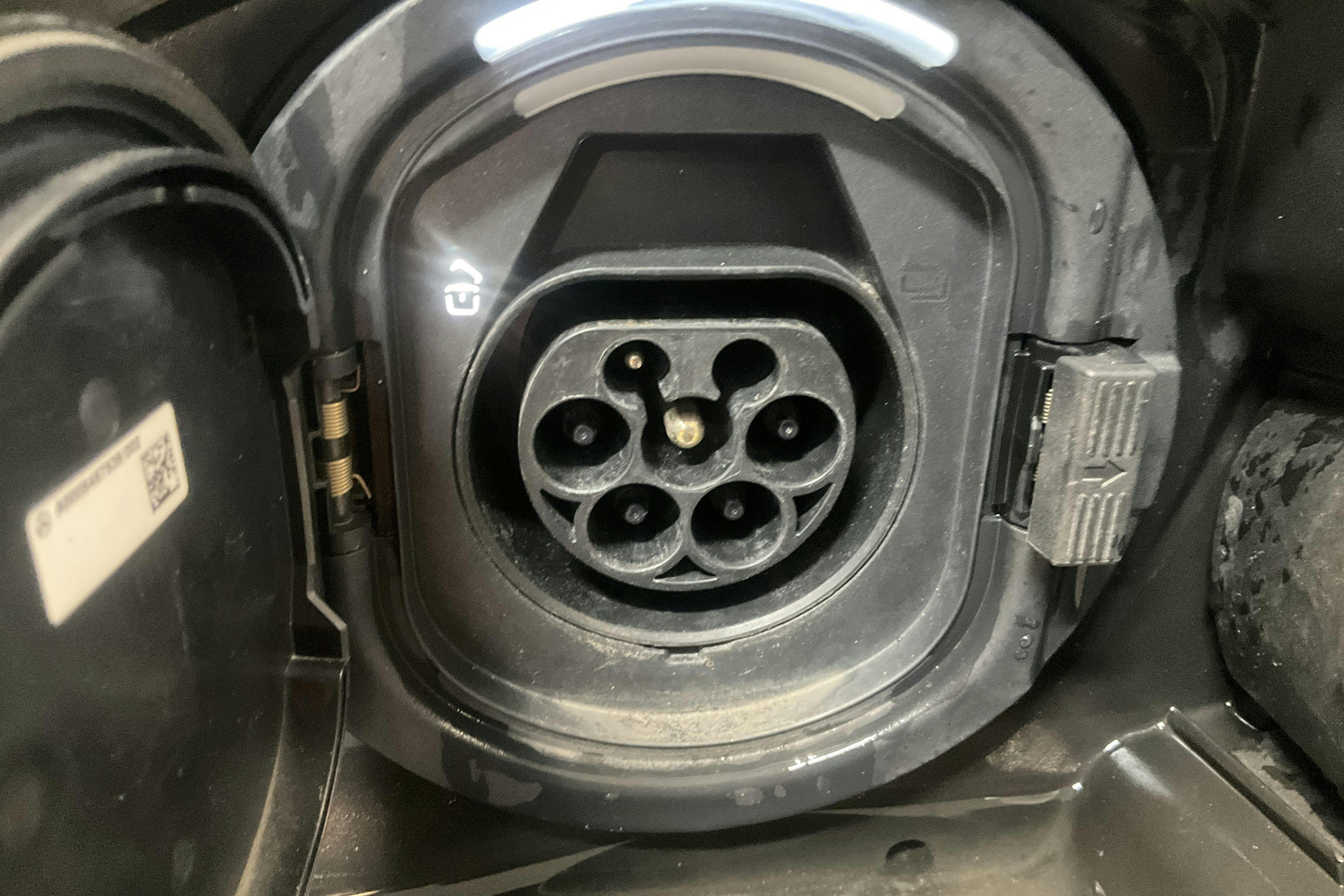 Vehicle Image 18