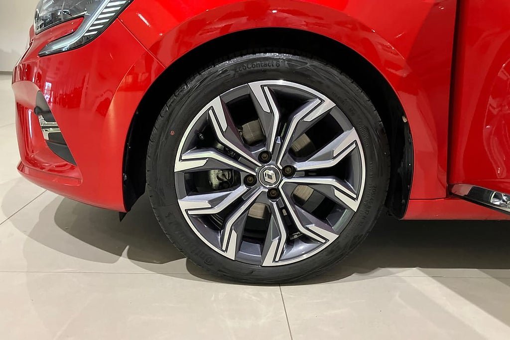 Vehicle Image 17
