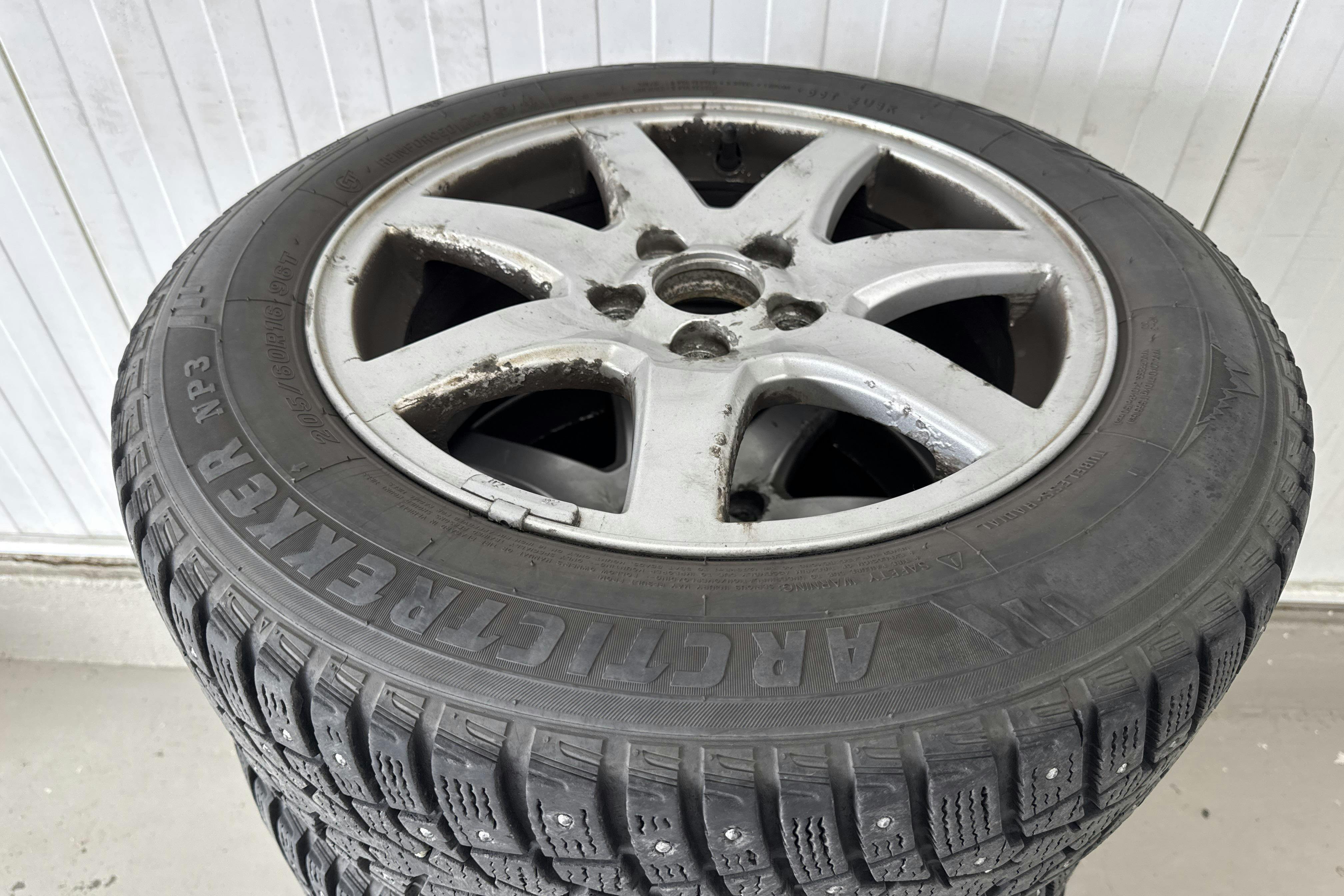 Vehicle Image 14