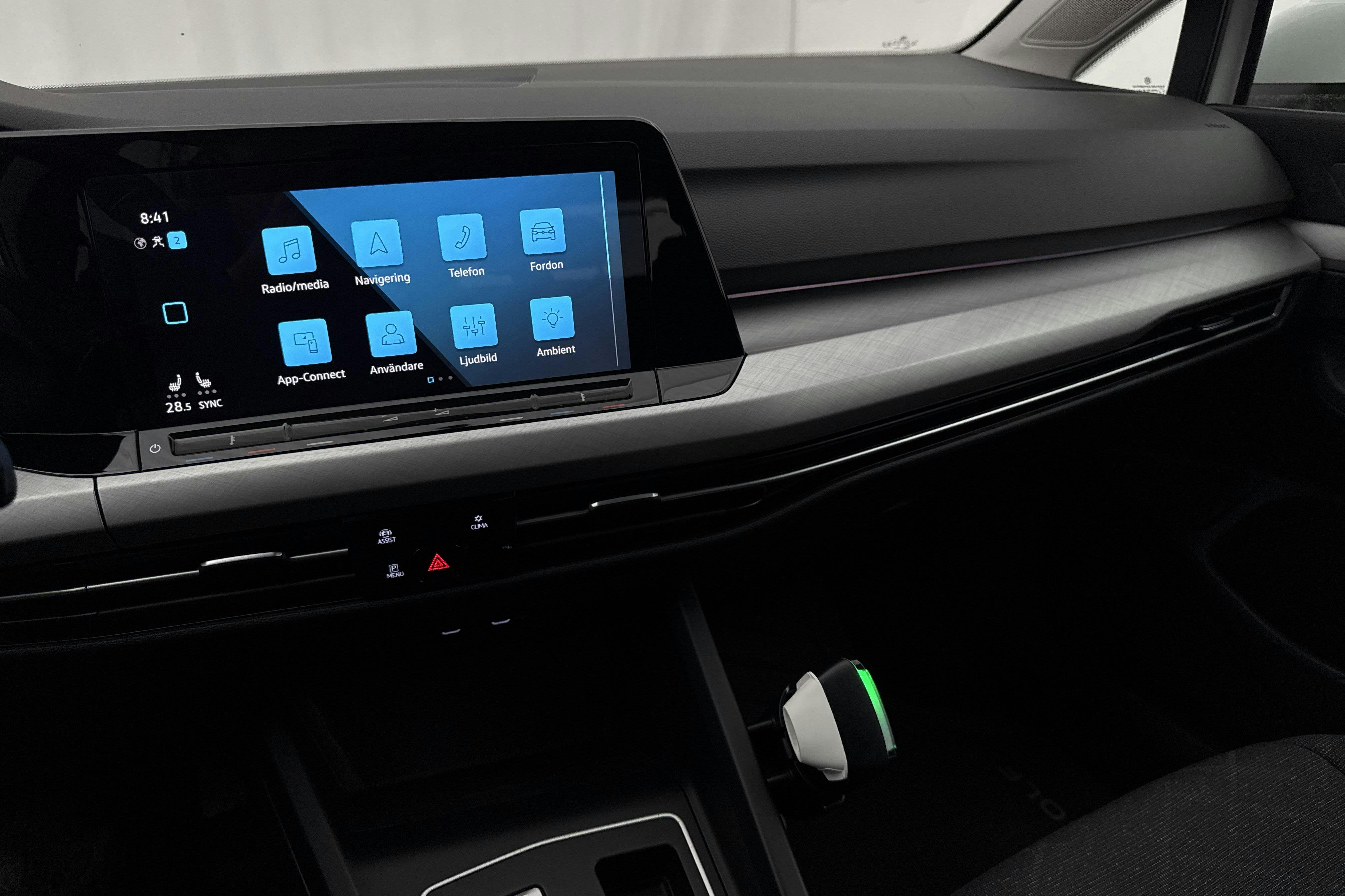 Vehicle Image 13