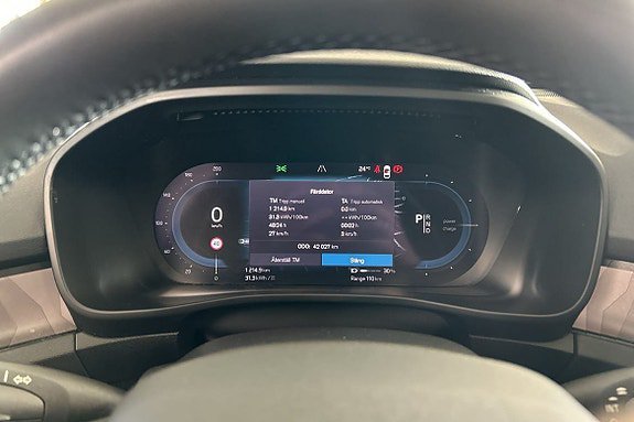 Vehicle Image 38