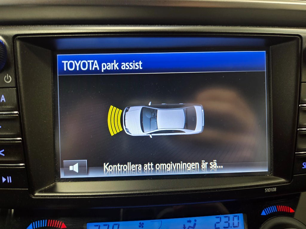 Vehicle Image 22