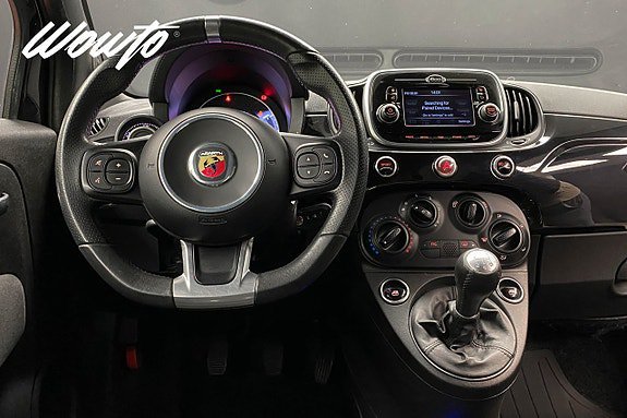 Vehicle Image 16