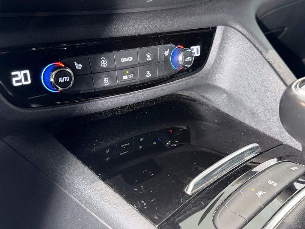 Vehicle Image 19