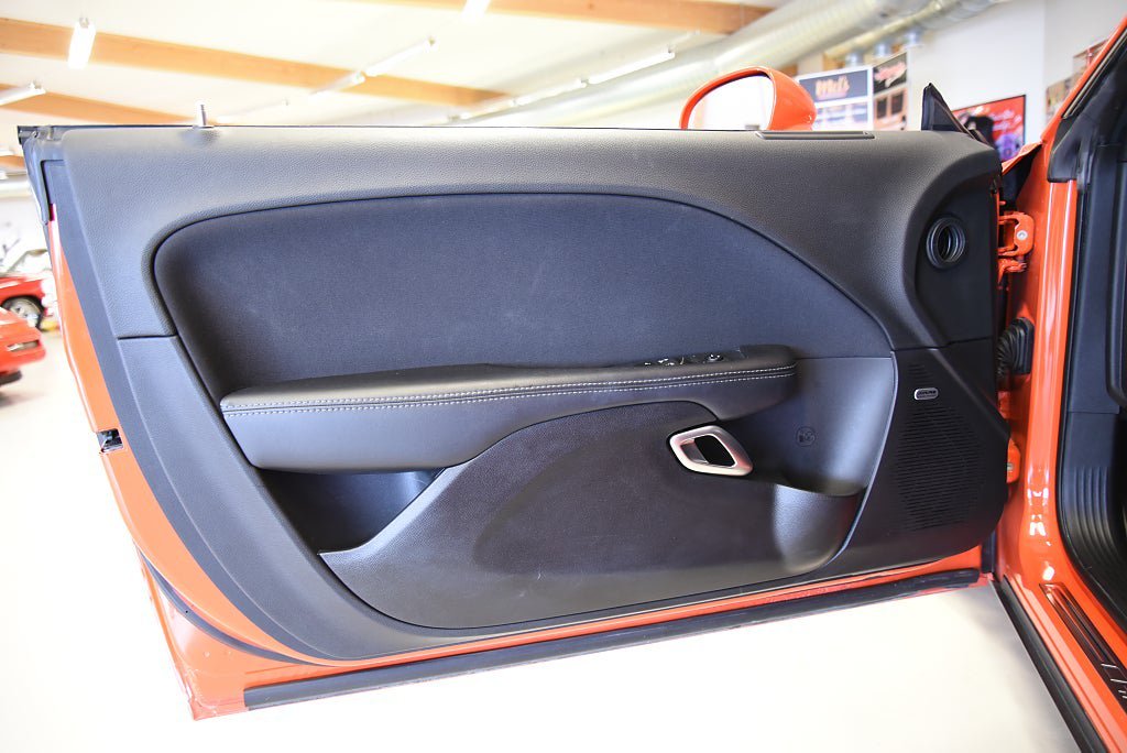 Vehicle Image 28