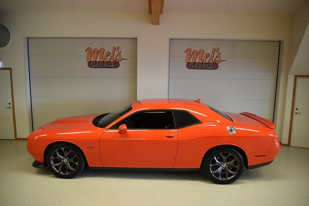Vehicle Image 32