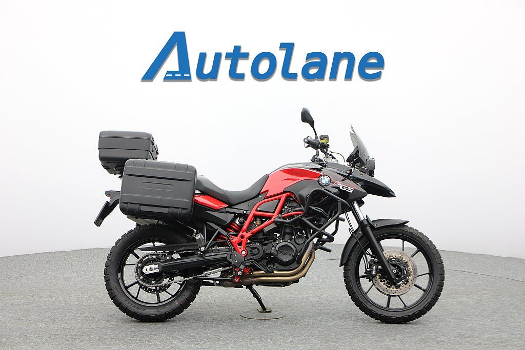 Vehicle Image 6