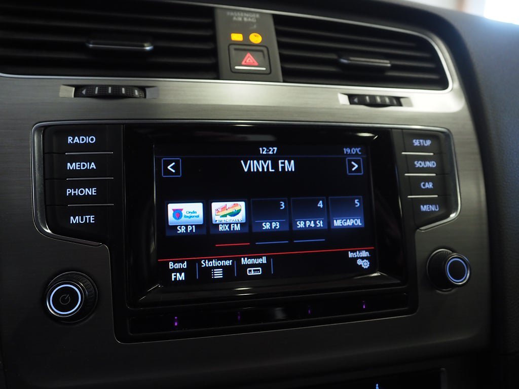 Vehicle Image 19