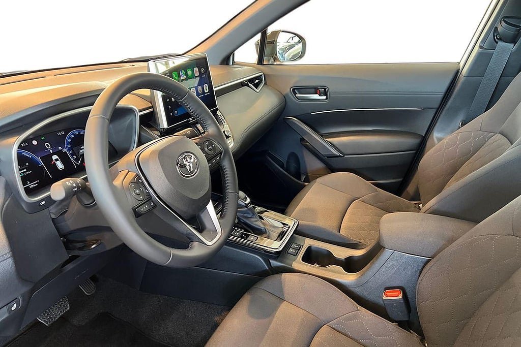 Vehicle Image 12