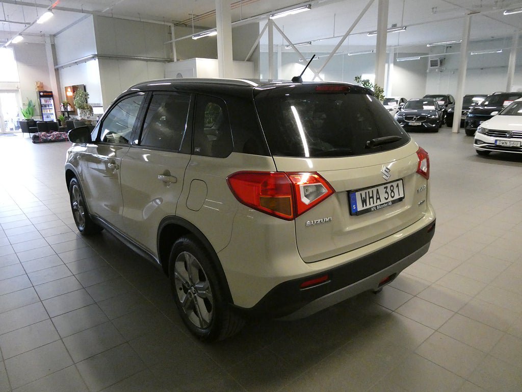 Vehicle Image 6