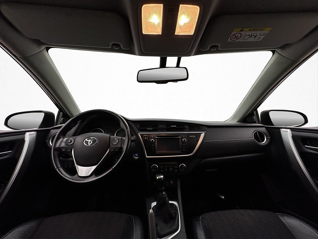 Vehicle Image 13