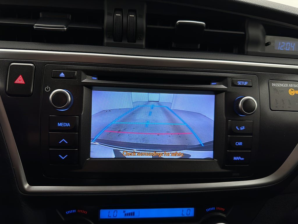 Vehicle Image 21