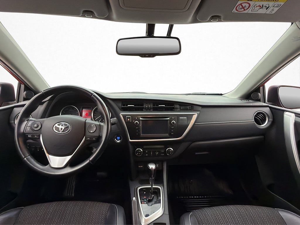Vehicle Image 14