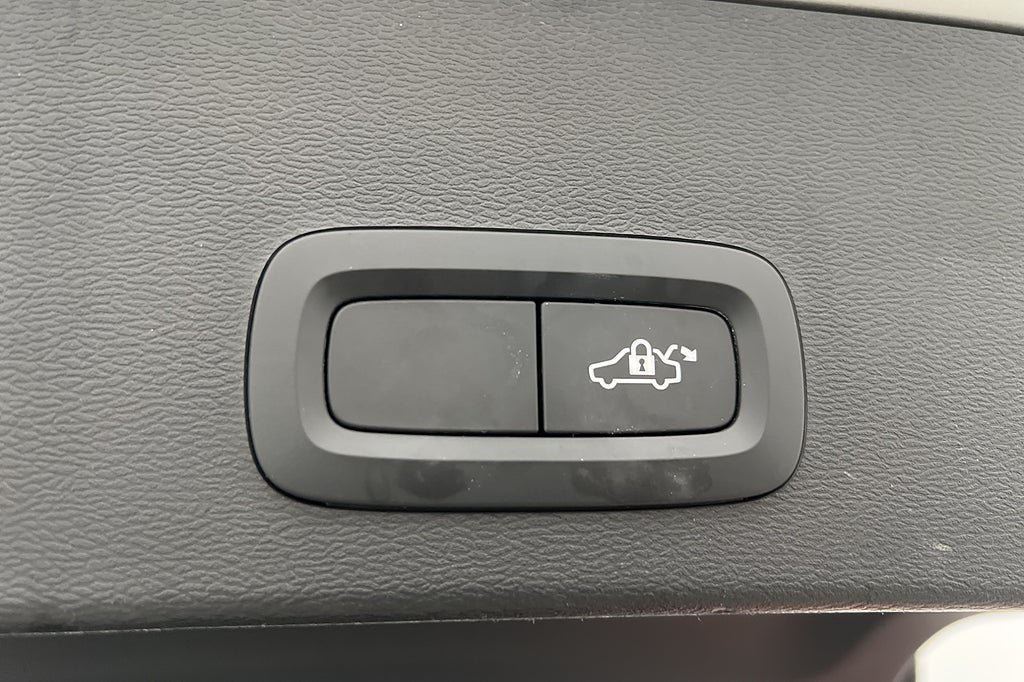 Vehicle Image 34