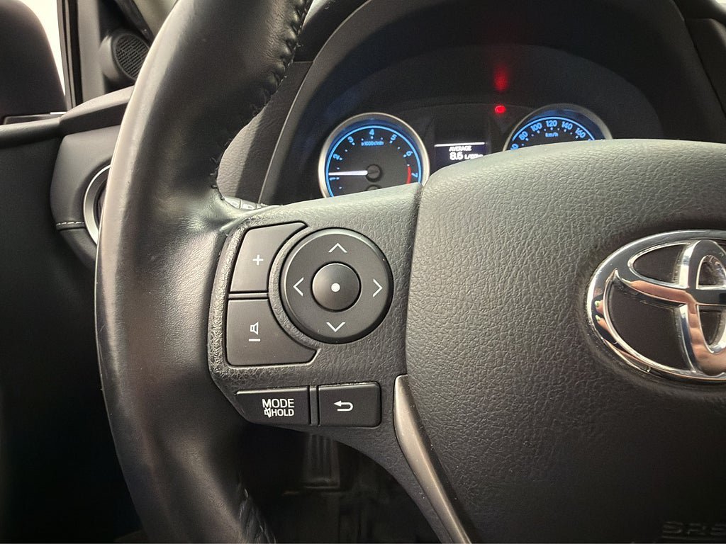 Vehicle Image 18