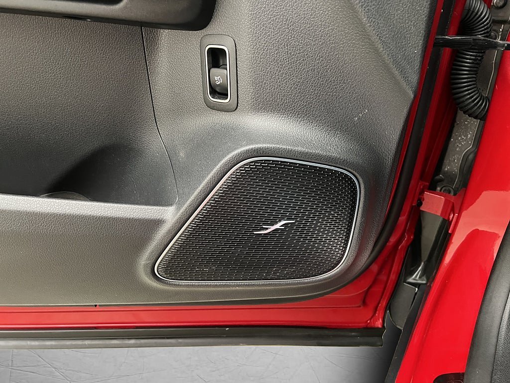 Vehicle Image 31