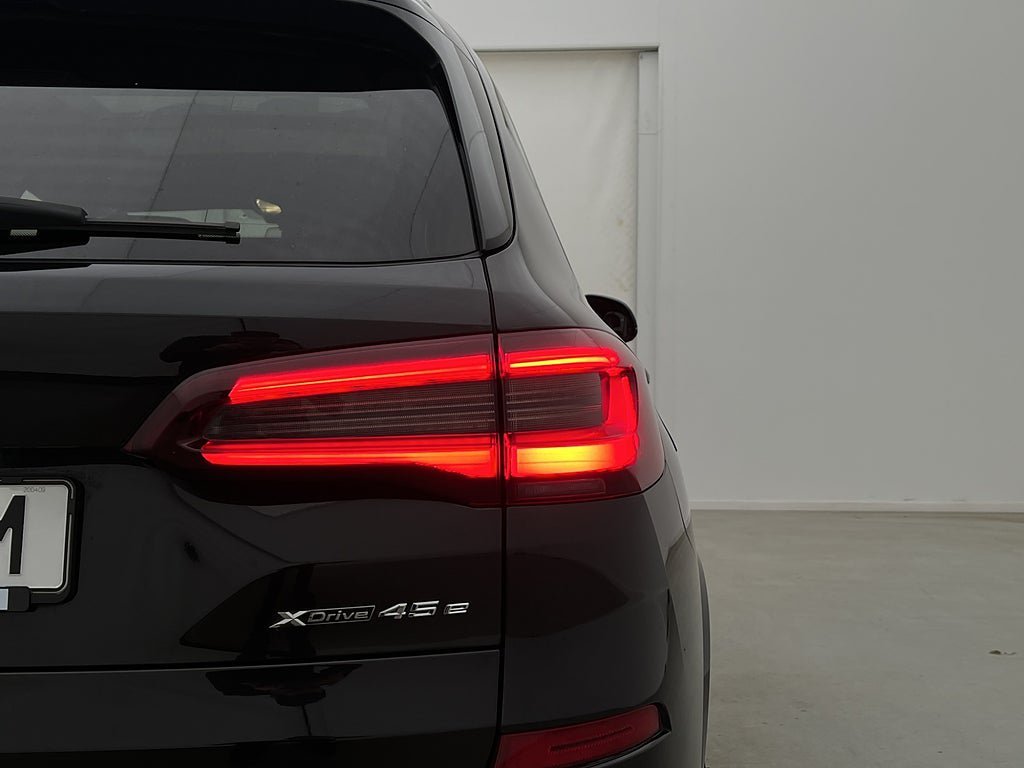 Vehicle Image 37