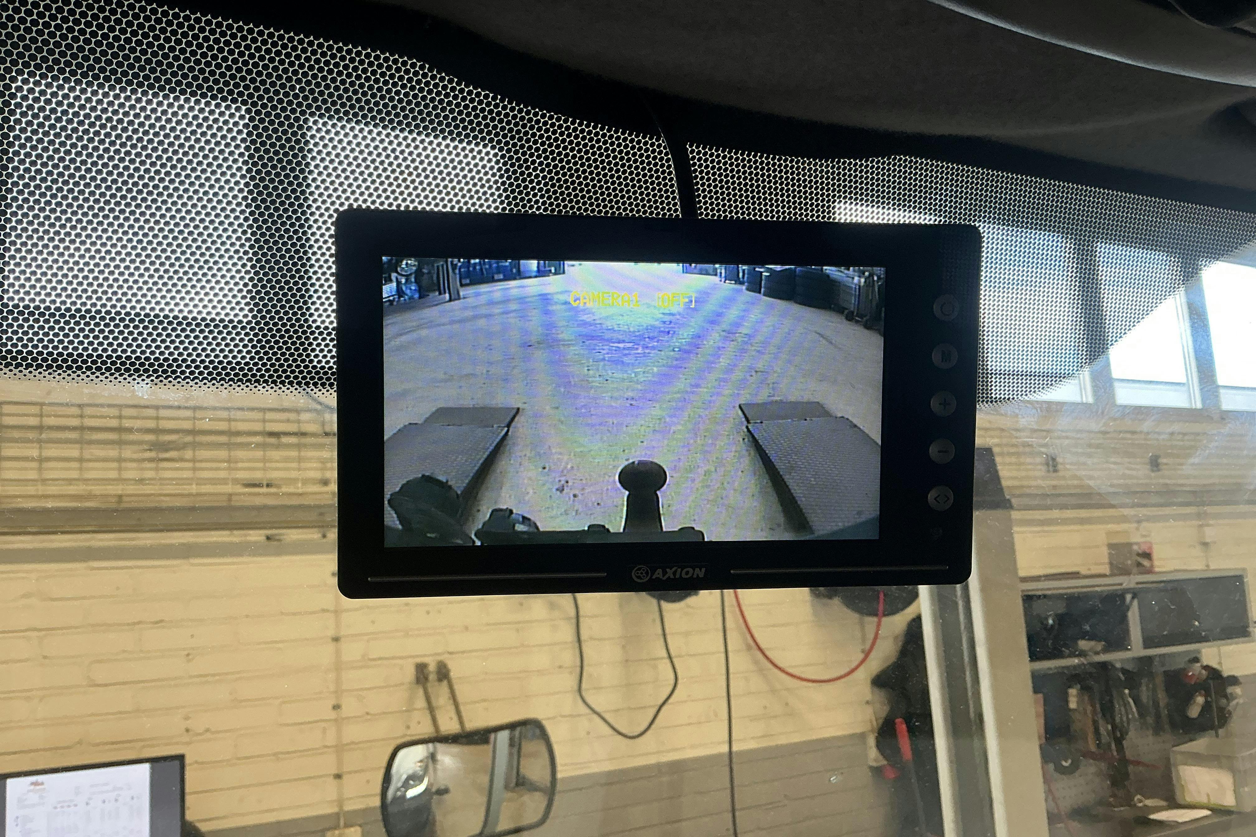 Vehicle Image 11