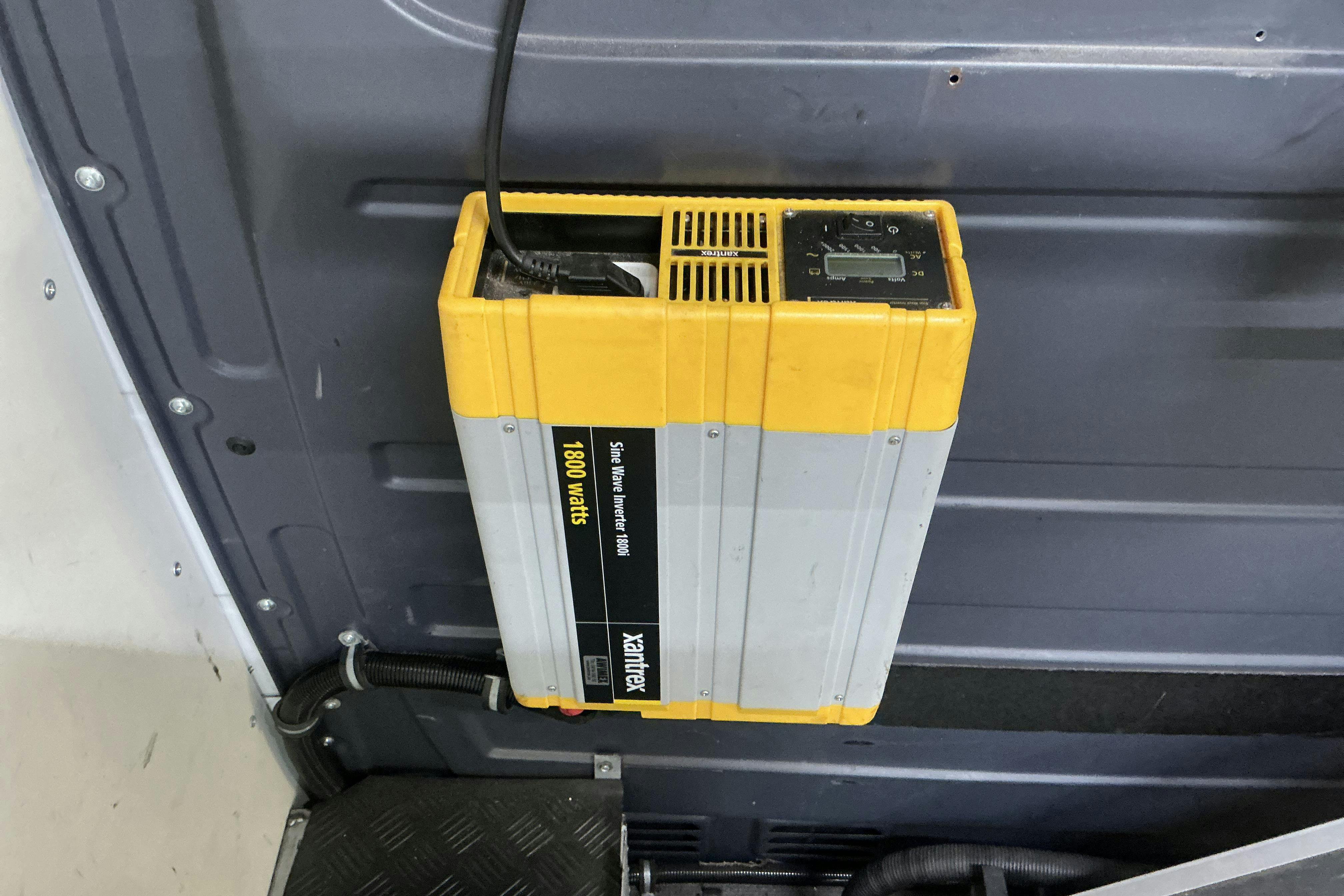 Vehicle Image 15