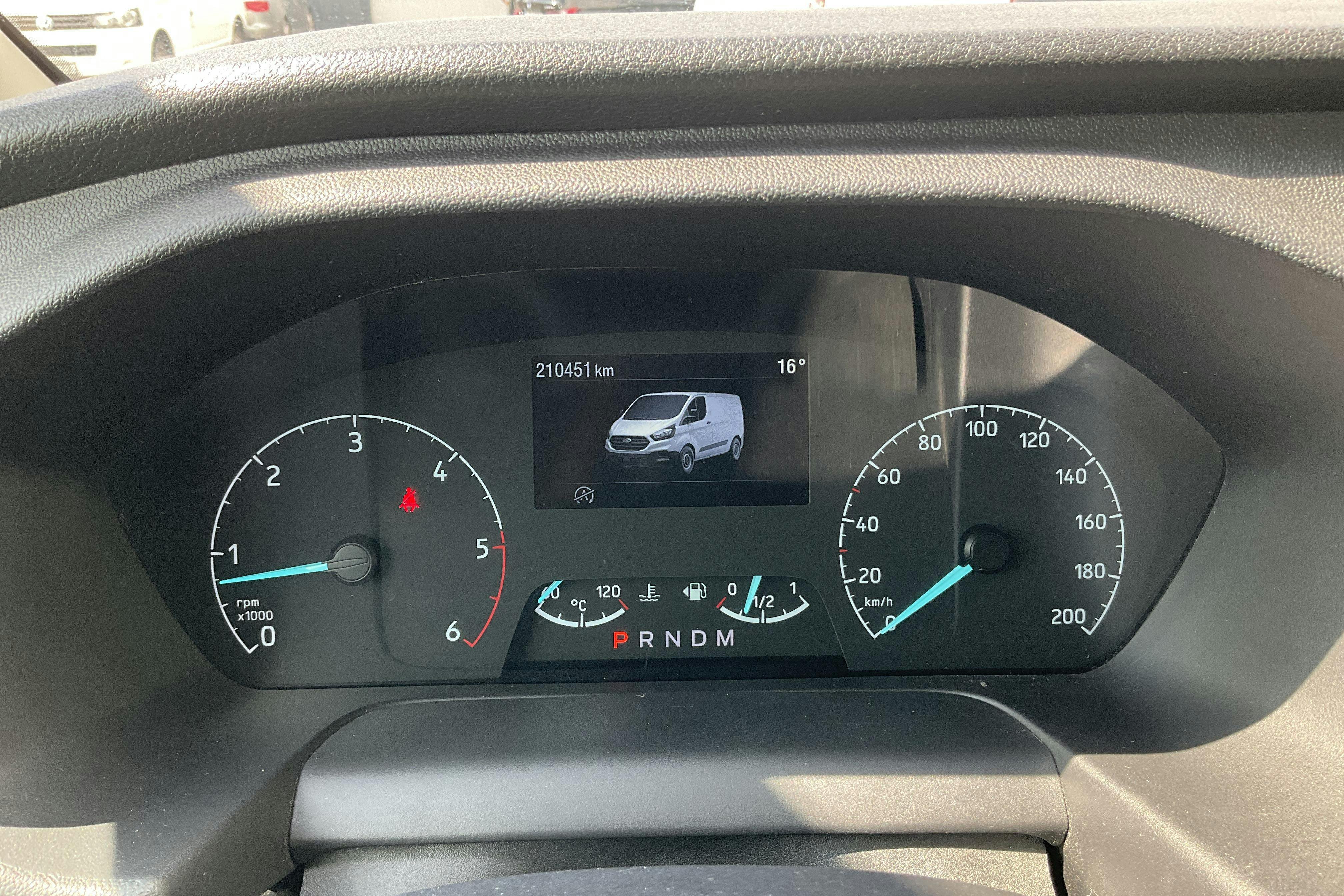 Vehicle Image 10