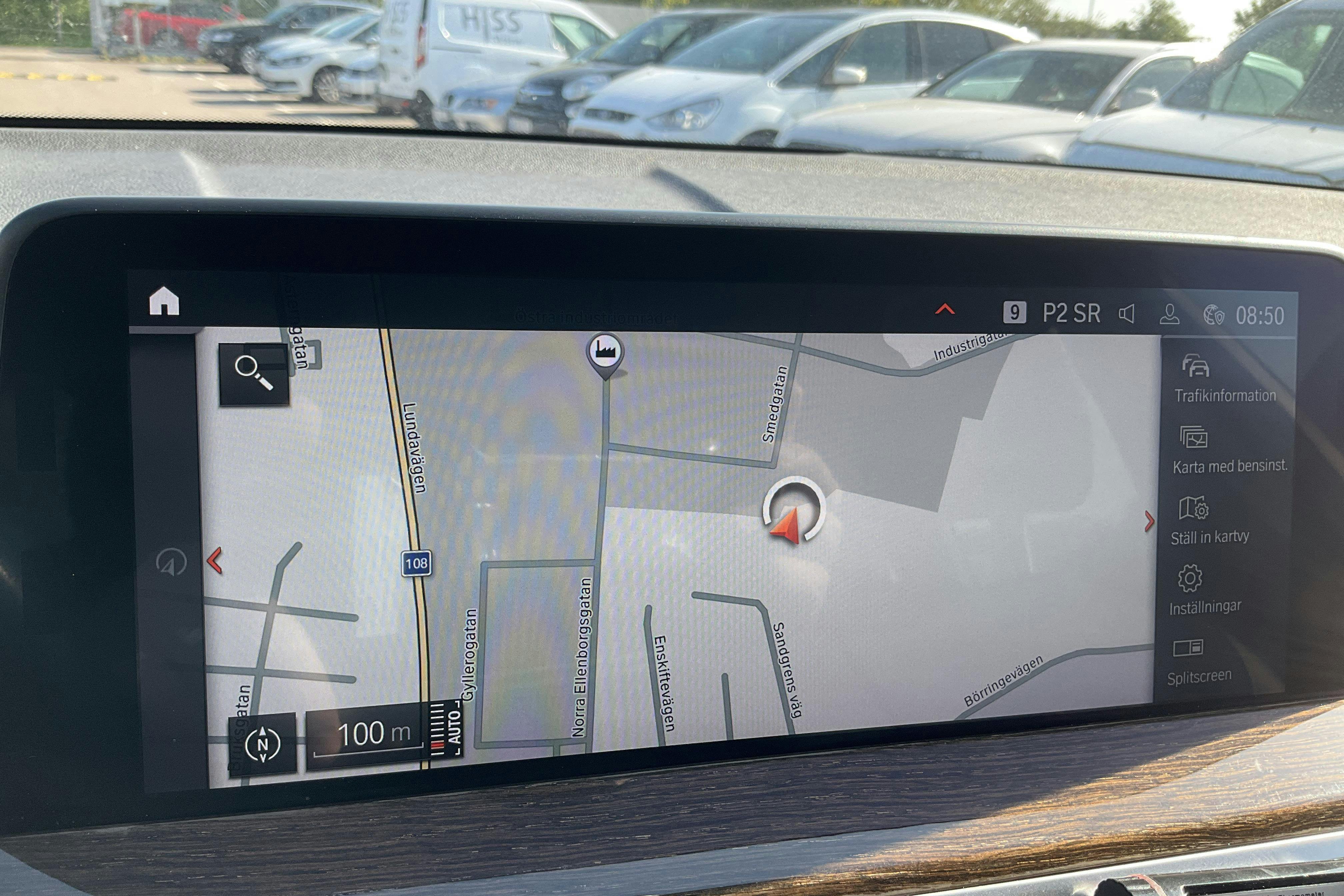 Vehicle Image 11