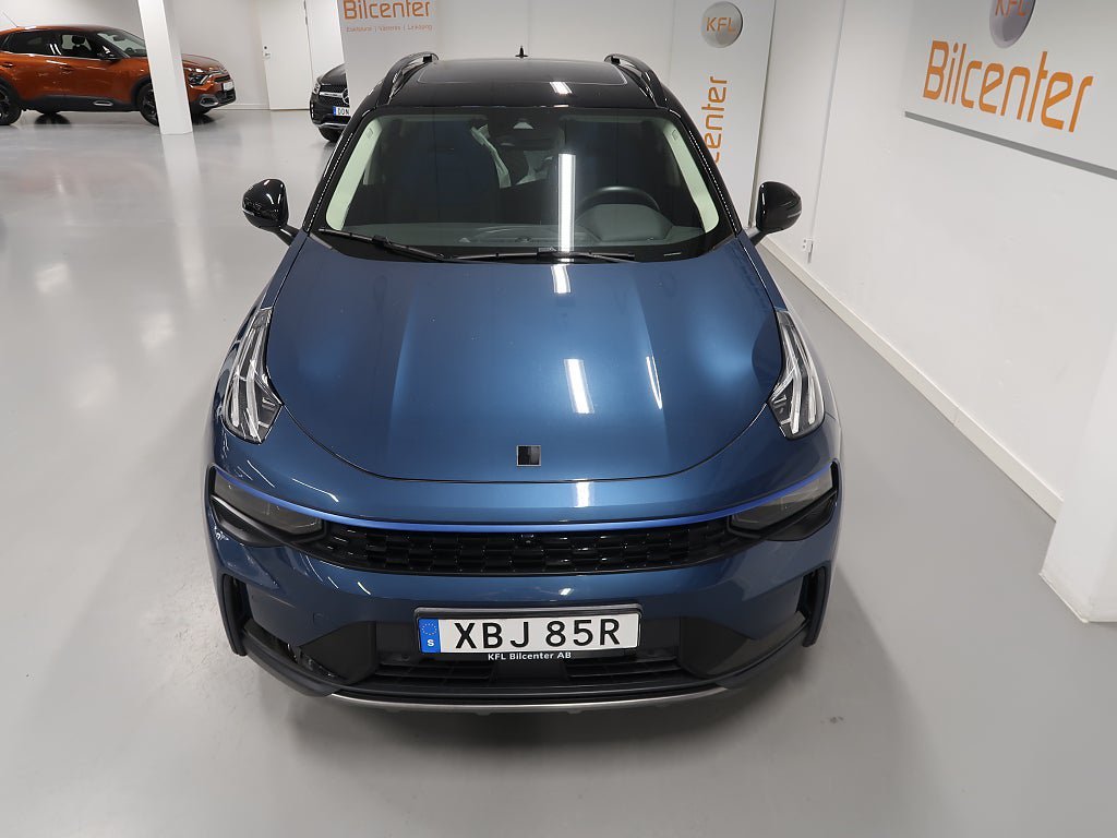 Vehicle Image 11