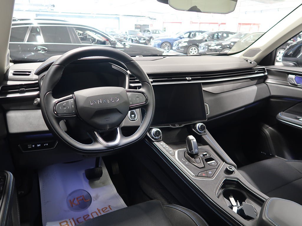 Vehicle Image 17